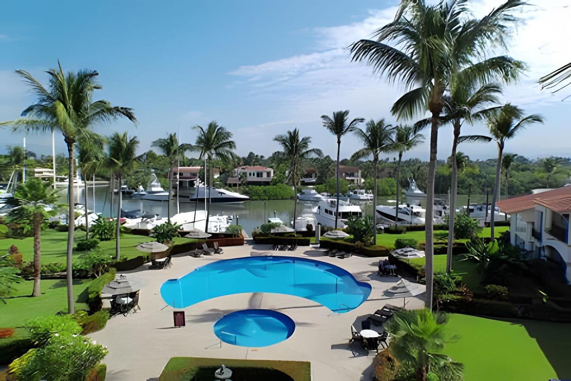 Grand Marina Villas ヌエボ・バジャルタ エクステリア 写真